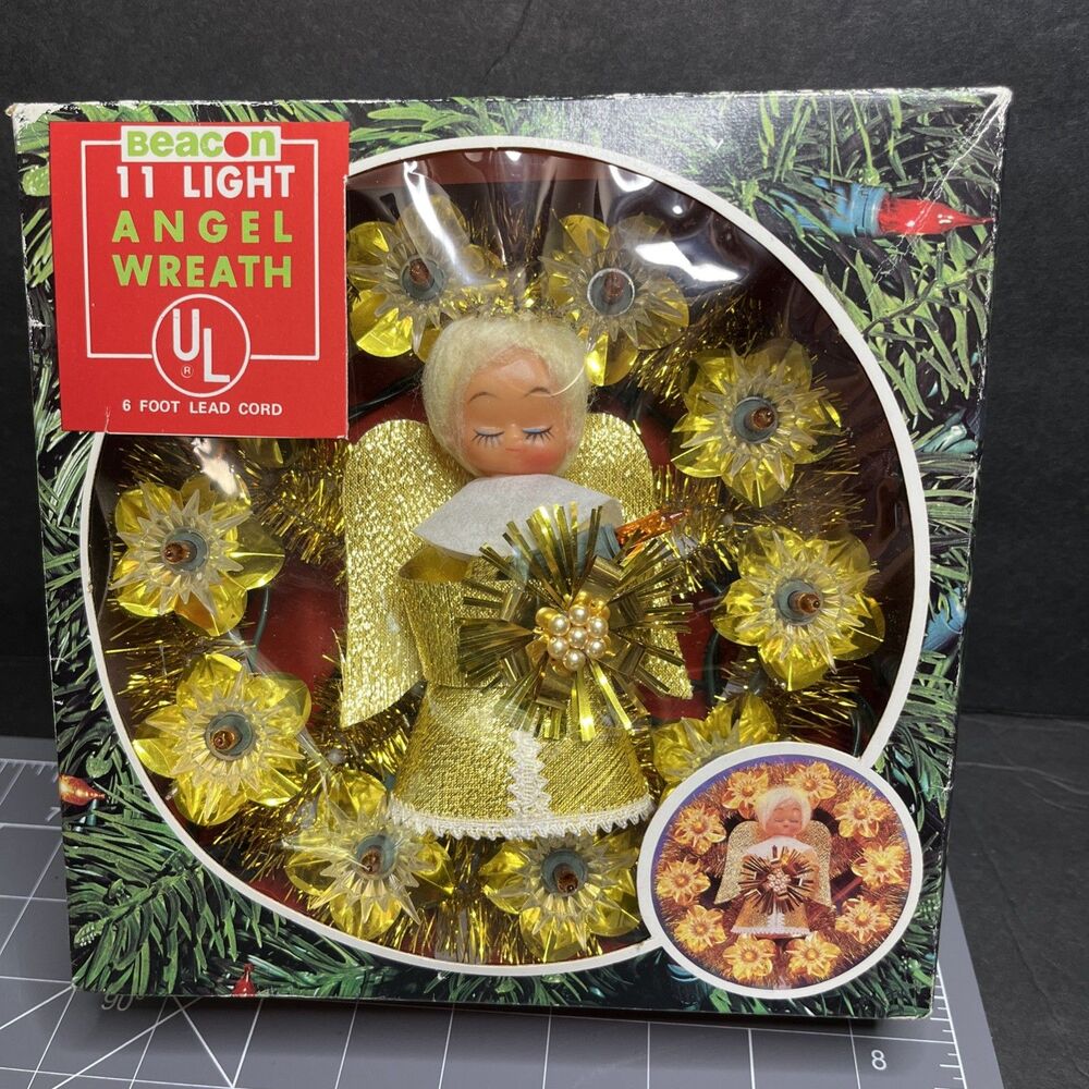Vintage Beacon 11 Light Angel Wreath Christmas Tree Topper